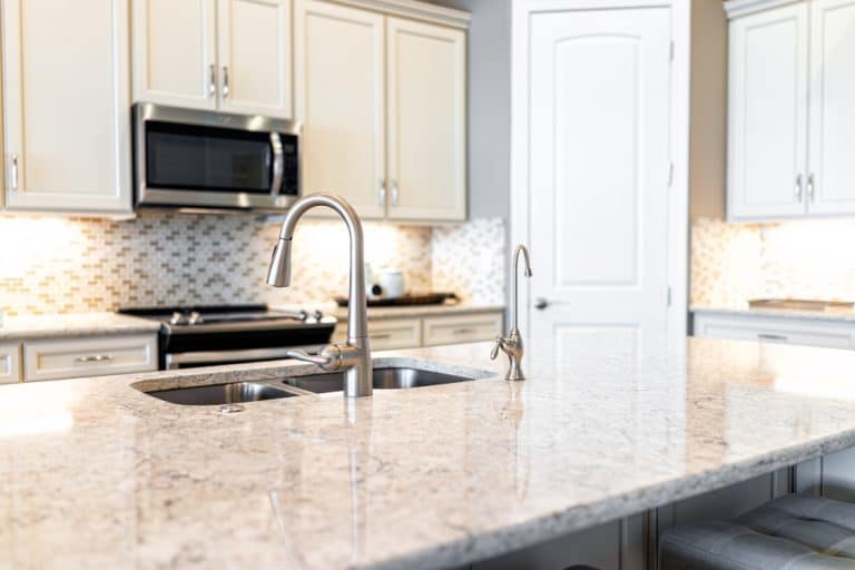 5 Popular Myths (And the Real Truth) About Granite Countertops
